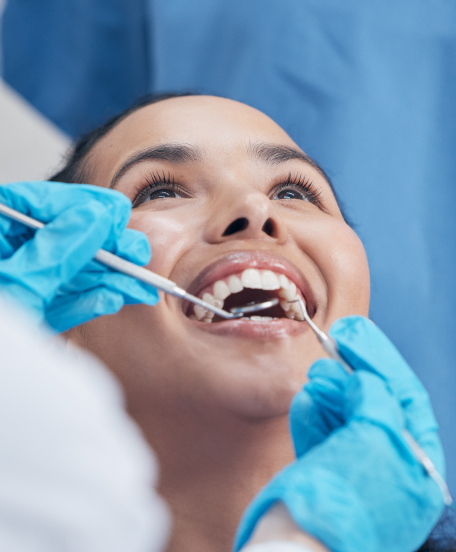 consultorio odontológico sonrisas